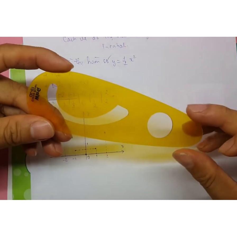 Thước vẽ Parabol học sinh