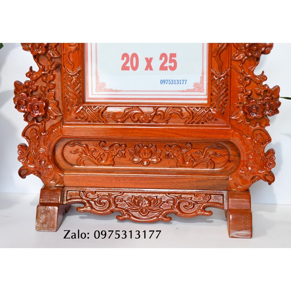 KHUNG HÌNH ẢNH THỜ GỖ GÕ 20 X 25 (01)