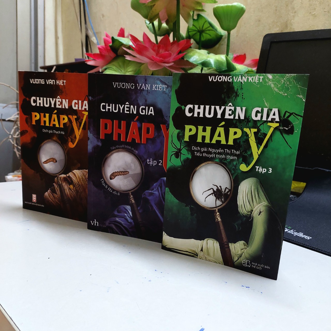 Combo bộ 3 cuốn ''Chuyên Gia Pháp Y''