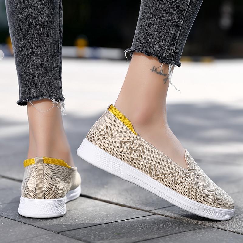 2020 Fashion women outdoor soft running sneakers casual sport shoes