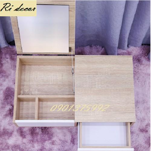 Bàn trang điểm mini
