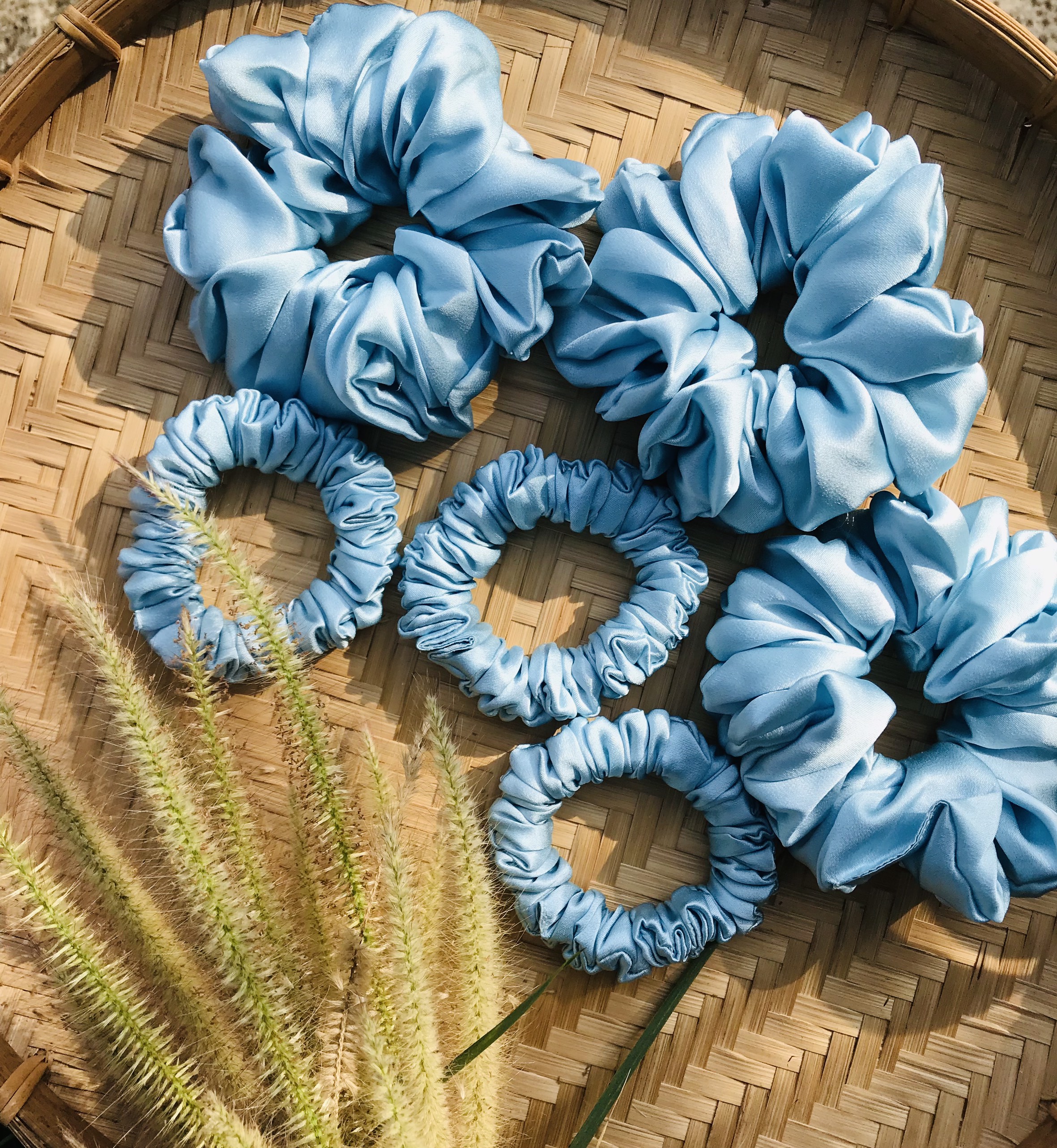 Dây Buộc Tóc Màu bản lớn 5cm,Thời Trang Cho Nữ, Dây Buộc Vải lụa tơ tằm , Silk Scrunchie Băng Đô Co Giãn Đơn Giản, Sang trọng Cho Nữ, Băng Đô lụa Satin Buộc Tóc Cho Bé Gái Phụ Kiện Tóc