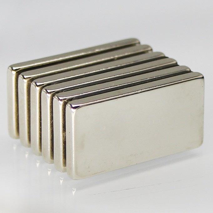 Nam châm trắng chữ nhật kích thước 30x15x5mm siêu từ tính mạnh mẽ