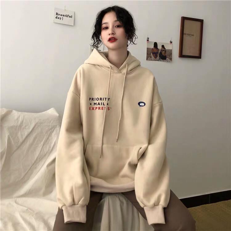 Áo Hoodie nữ form rộng dài tay cá tính