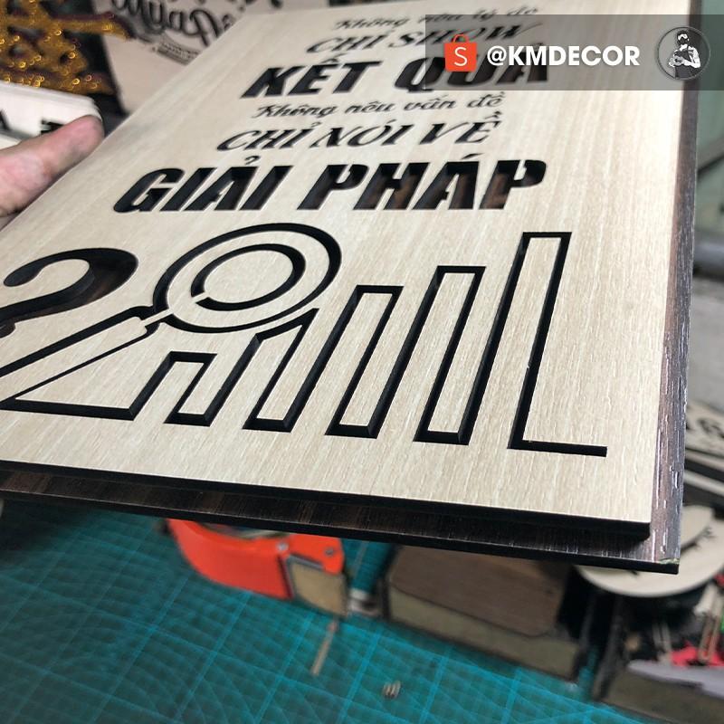 Tranh văn phòng treo tường tạo động lực bằng gỗ kích thước 20x27cm - Mẫu "không nên lý do chỉ show..."
