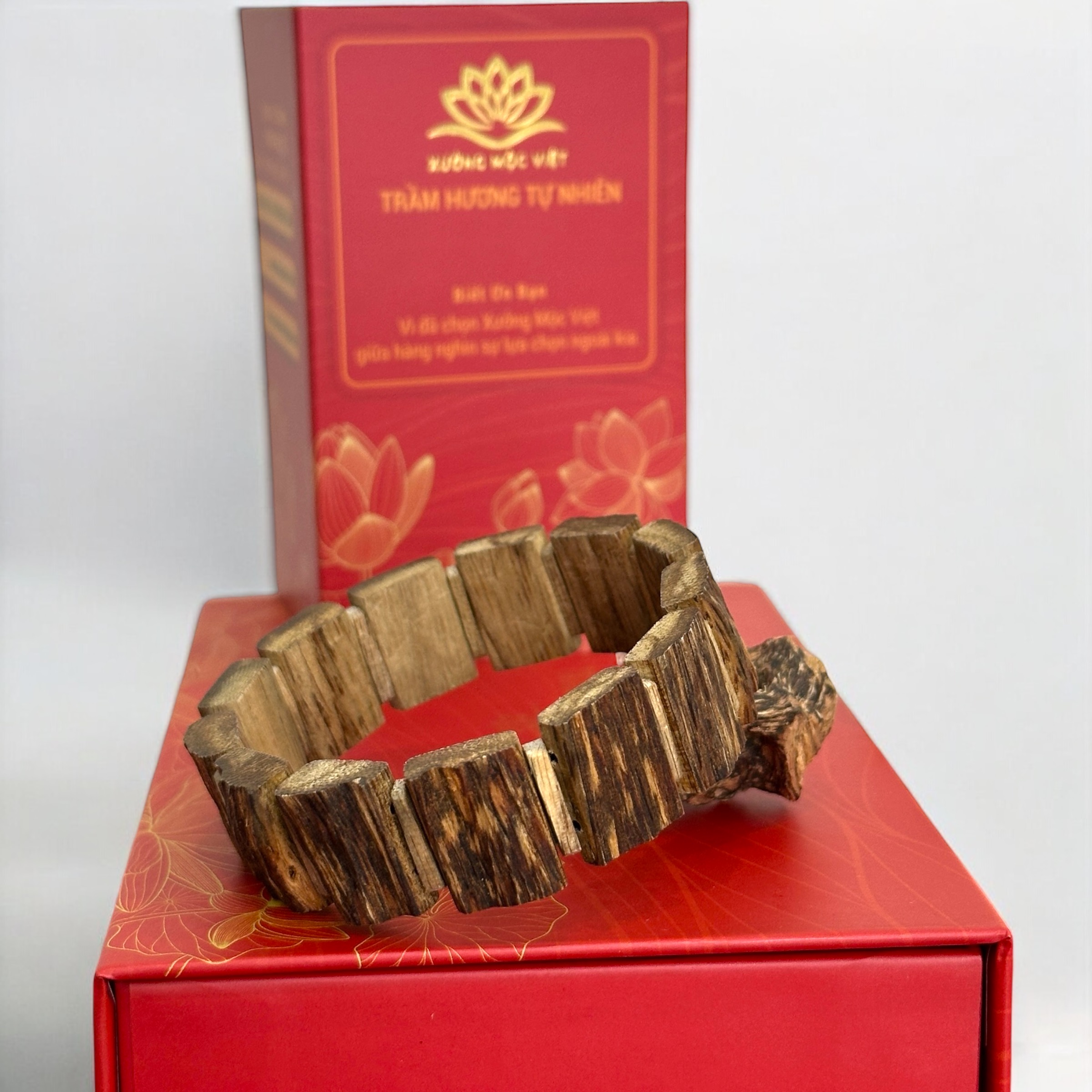 Lách đeo tay bì dầu trầm hương tự nhiên vòng tay nam nữ phong thuỷ may mắn bình an - Xưởng Mộc Việt