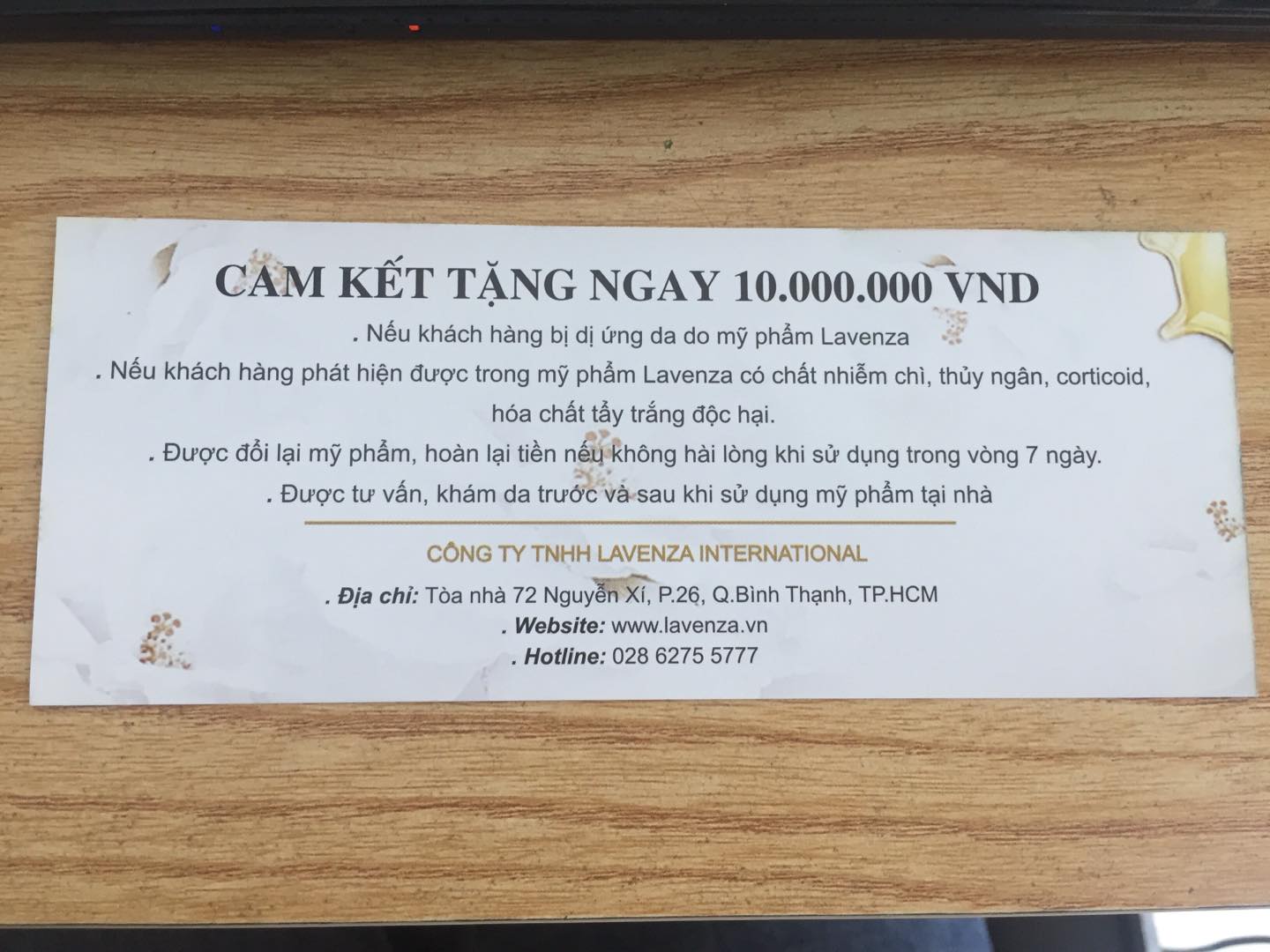 KEM DƯỠNG TRẮNG DA MAKEUP TOÀN THÂN LAVENZA