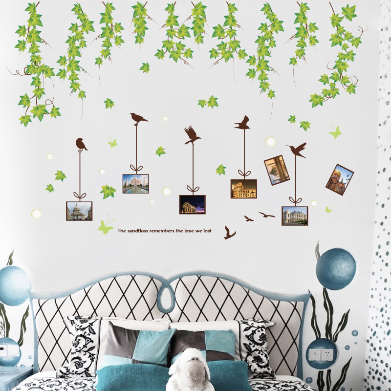 Decal dán tường Mẫu Khung tranh và xe đạp ,có sẵn keo chỉ cần bóc dán