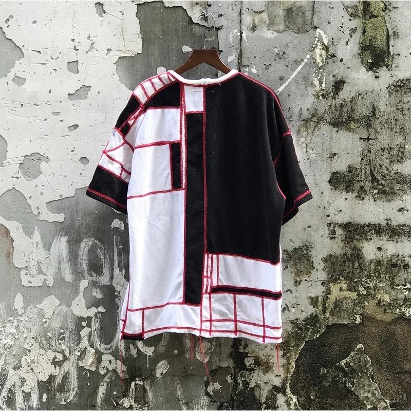 Áo Trắng-Đen chỉ đỏ “TVD BW PLUS TEE”