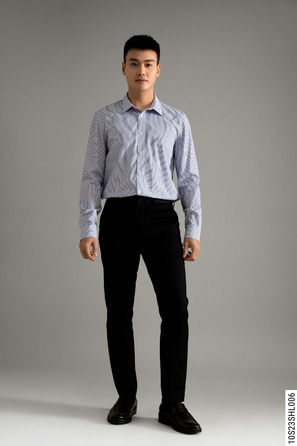 Quần tây / Quần Vải ROUTINE Nam Texture Trơn Form Slim - 10F22PFO003 | LASTORE MENSWEAR