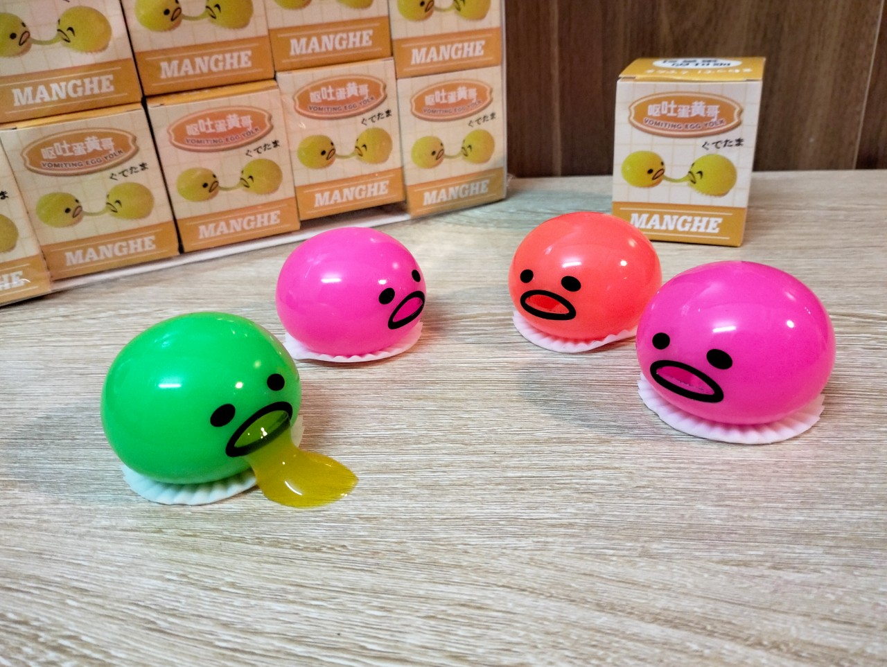 Trứng Lười Hút Nhả Slime Ngộ Nghĩnh Chơi Vui Xả Stress Hiệu Quả Gudetama Squishy Mochi