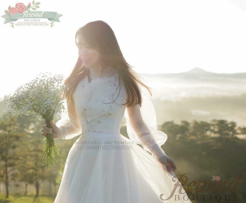 Đầm Xòe Ren Phối Lưới