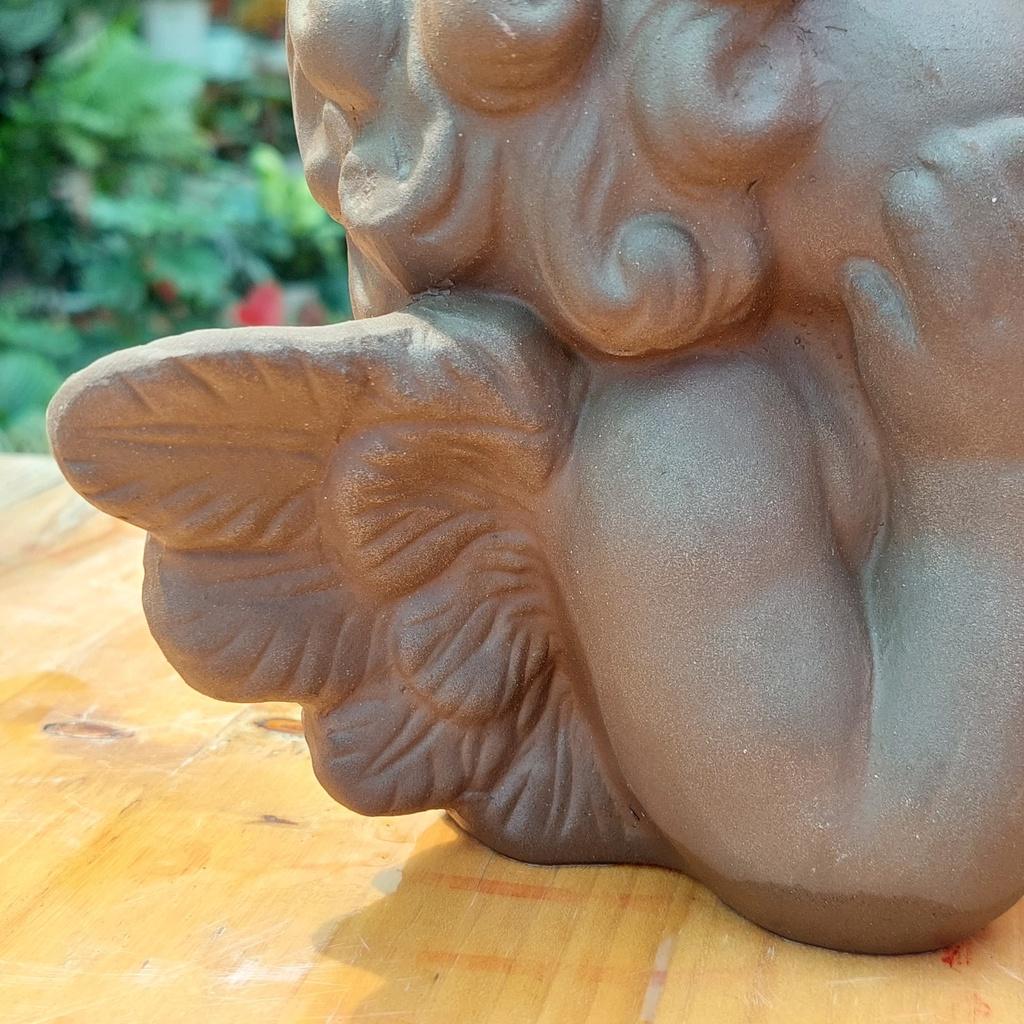 Chậu đất nung Bình Dương Thiên Thần xòe cánh, đường kính miệng 9cm, chiều cao 15cm
