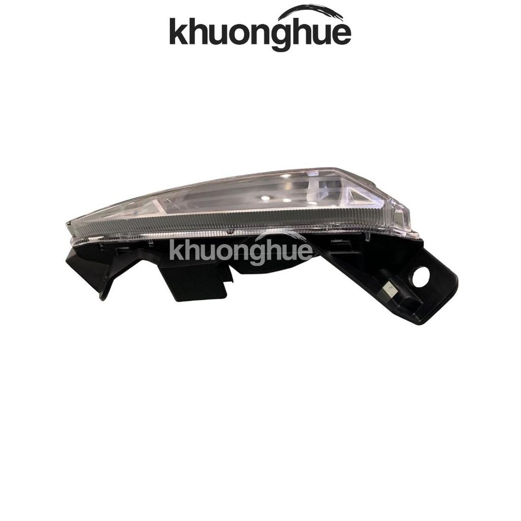 Xi nhan trước Sirius Fi bên phải chính hãng Yamaha