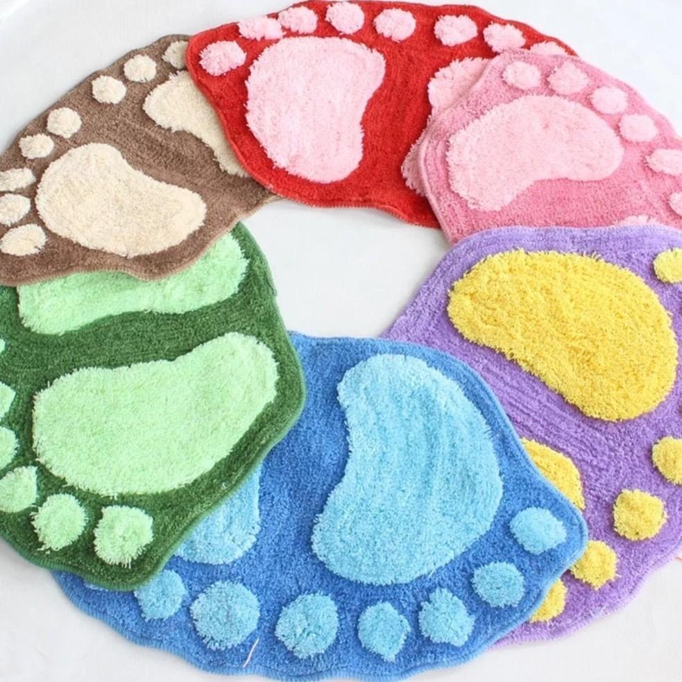 Thảm lau chân, chùi chân siêu thấm hình bàn chân tạo cảm giác êm ái và sạch sẽ