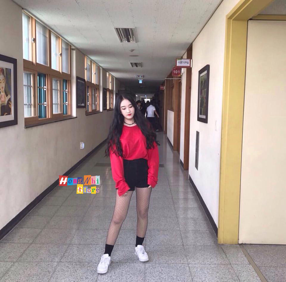 Áo Thun Tay Dài Trơn Dáng Rộng Màu Đỏ Long Tee Red Unisex - MM