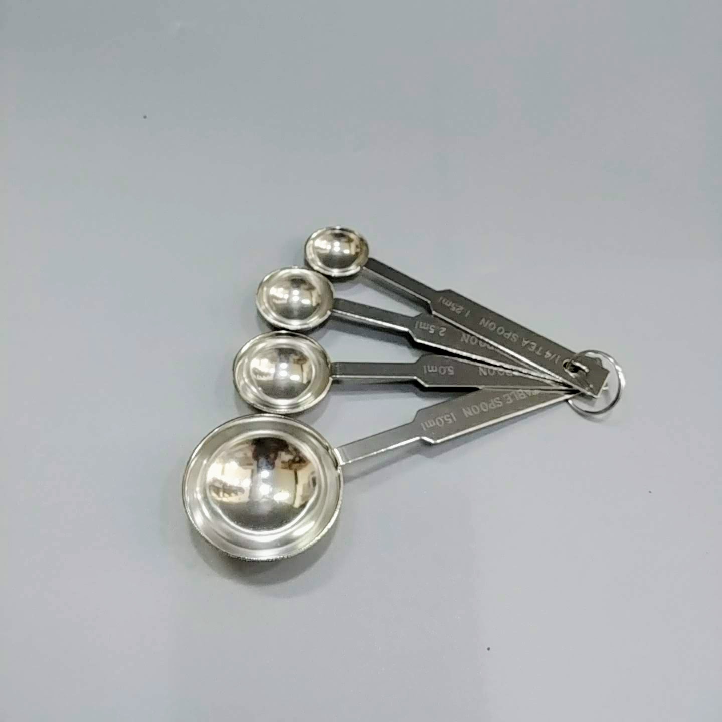 Bộ 4 muỗng đong định lượng gia vị bằng thép không gỉ