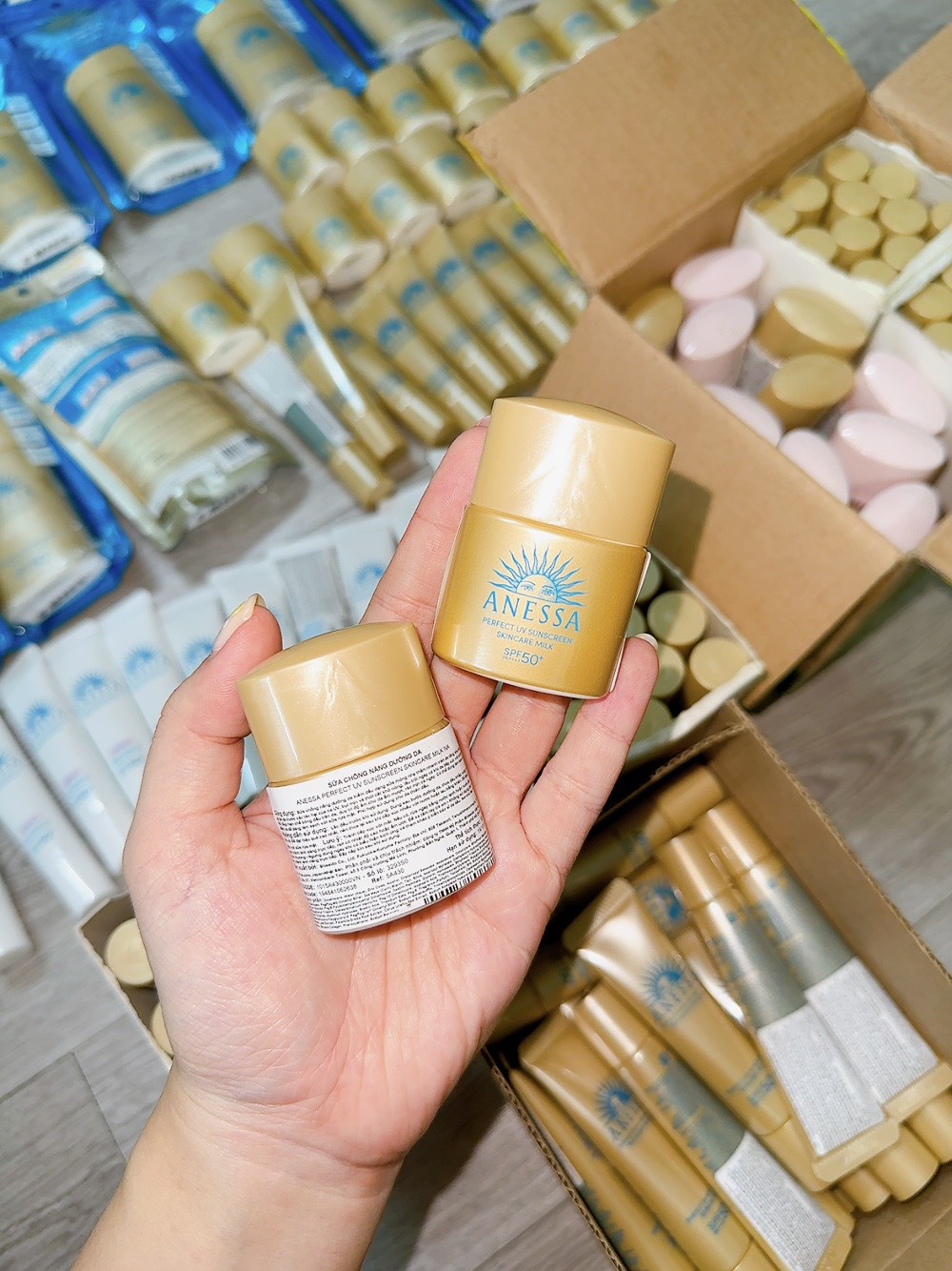 Sữa Chống Nắng Anessa Dưỡng Da Kiềm Dầu 12ml