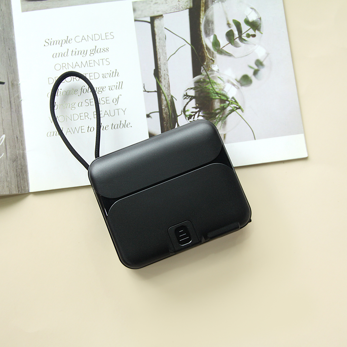 Sạc dự phòng 20000mAh kiêm củ sạc Remax RPP 553 thiết kế kèm dây sạc nhanh 27w cho 14 Serie - Hàng Chính Hãng Remax