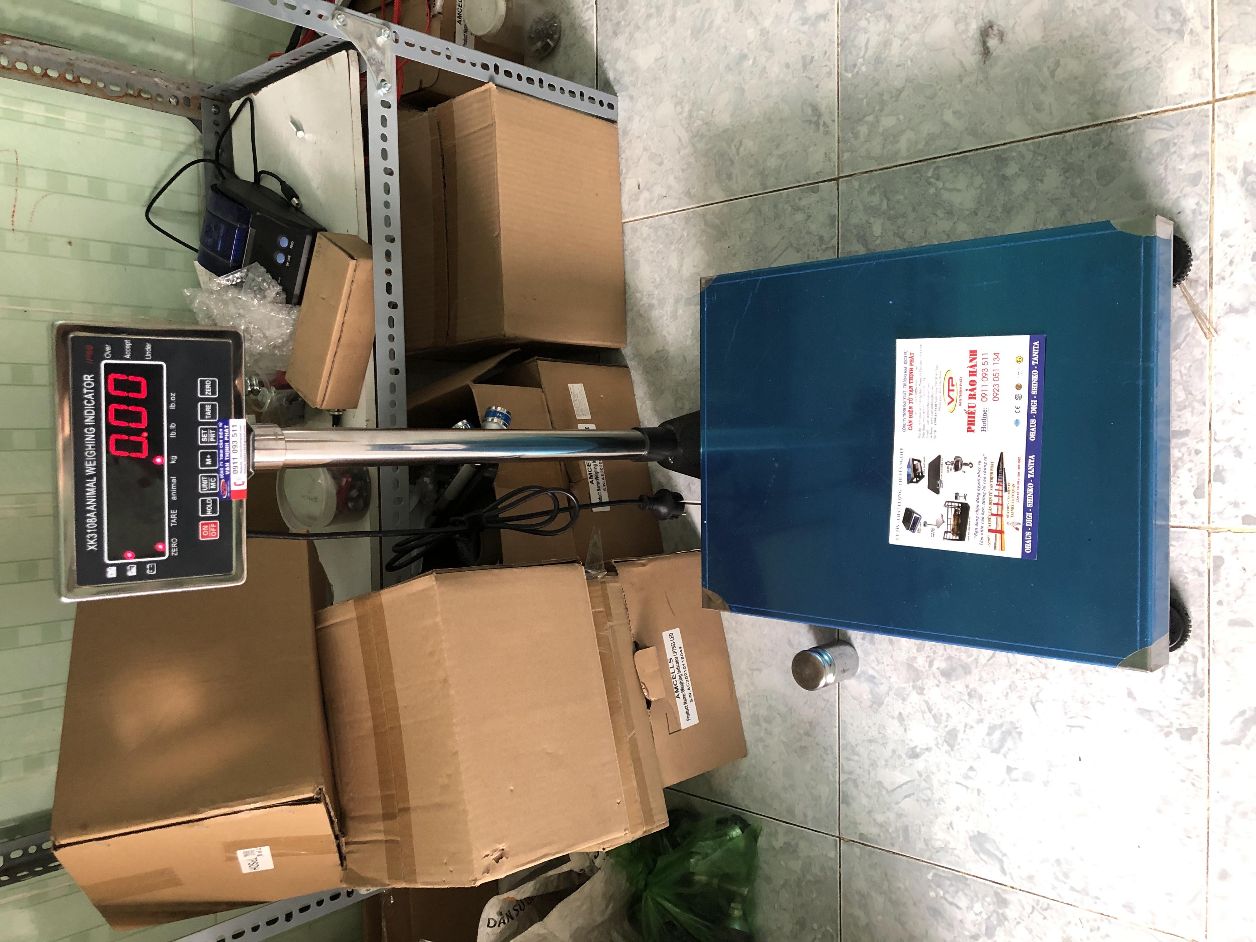 Cân Bàn Điện Tử XK-3108A 120 kg