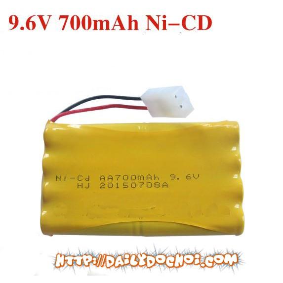 Pin sạc 9.6v dung lượng 700mah ket 2p