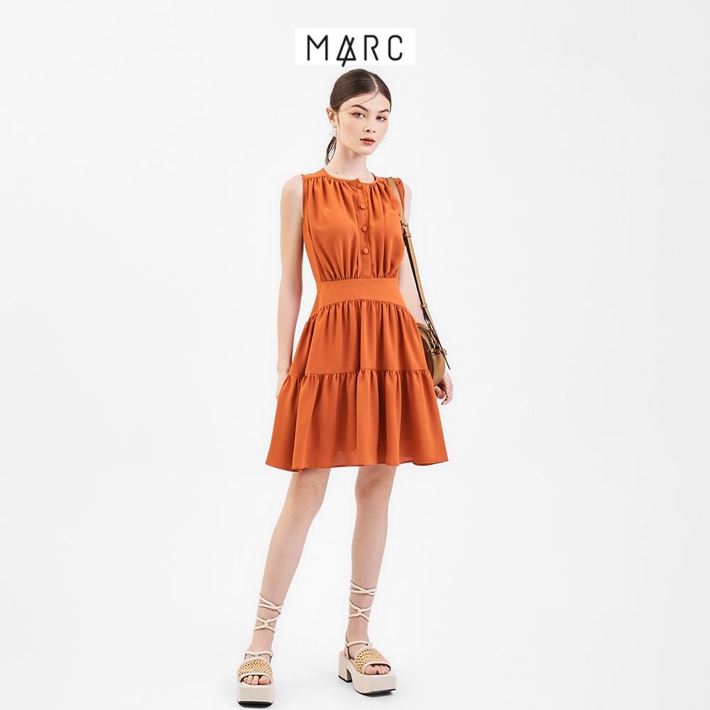 Đầm nữ MARC FASHION cổ tròn sát nách đính nút 2 tầng CBVH069922