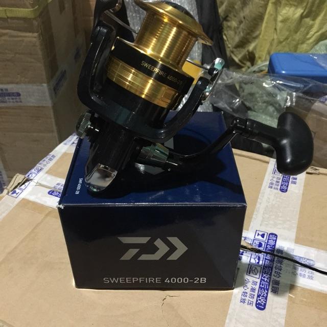 Máy câu cá daiwa 2500 - 4000 2b