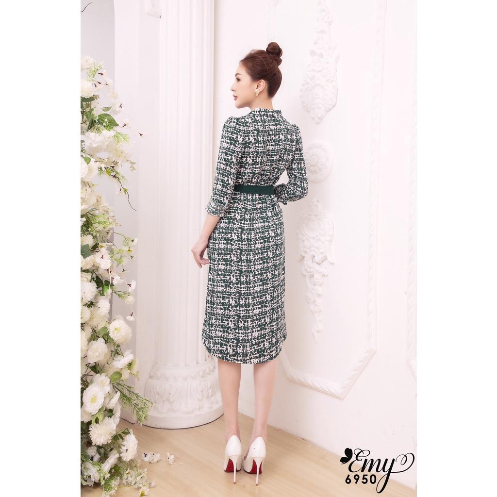 Đầm Suông EMY EM6950 Cổ Danton Tay Dài