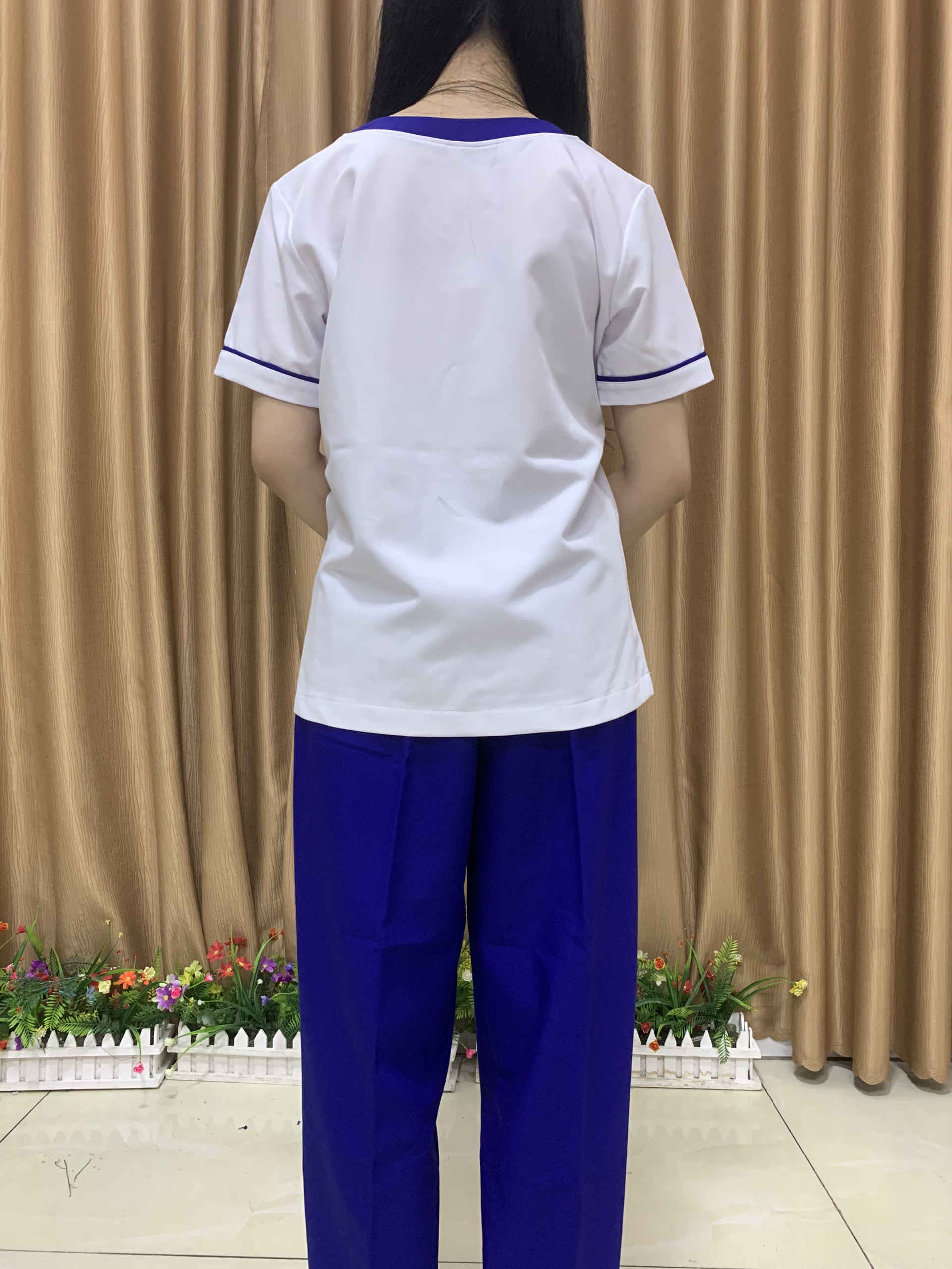 Bộ Scrubs nữ - Size XL - Trắng cổ bích