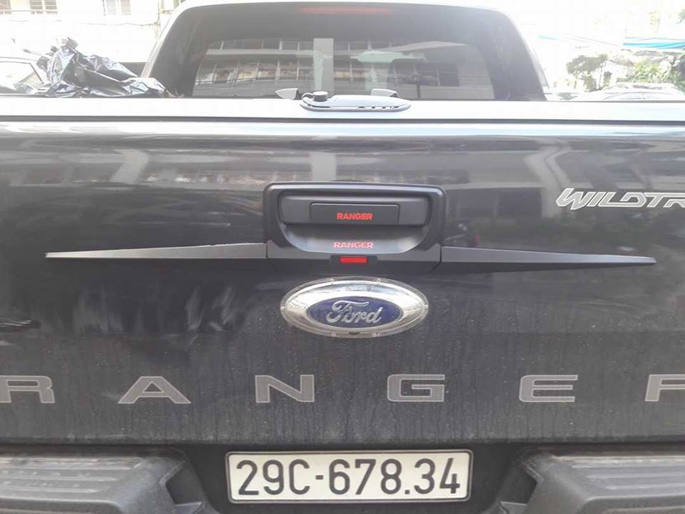 Bộ ốp Pha + hậu +tay + hõm+ Hõm cốp + nắp xăng Nhựa đen cao cấp Ford Ranger dùng cho Form xe 2015 đến 2019
