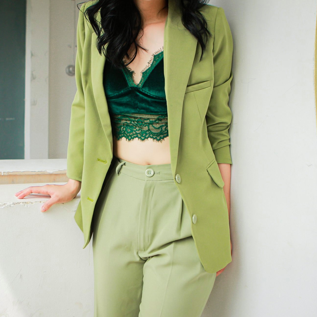 Classic blazer - Áo blazer thiết kế cổ điển trơn màu