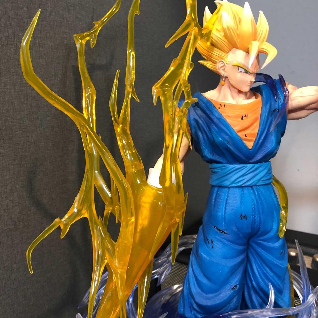 Siêu phẩm mô hình Vegito 3 đầu + 1 bán thân 58cm có LED - Dragon Ball