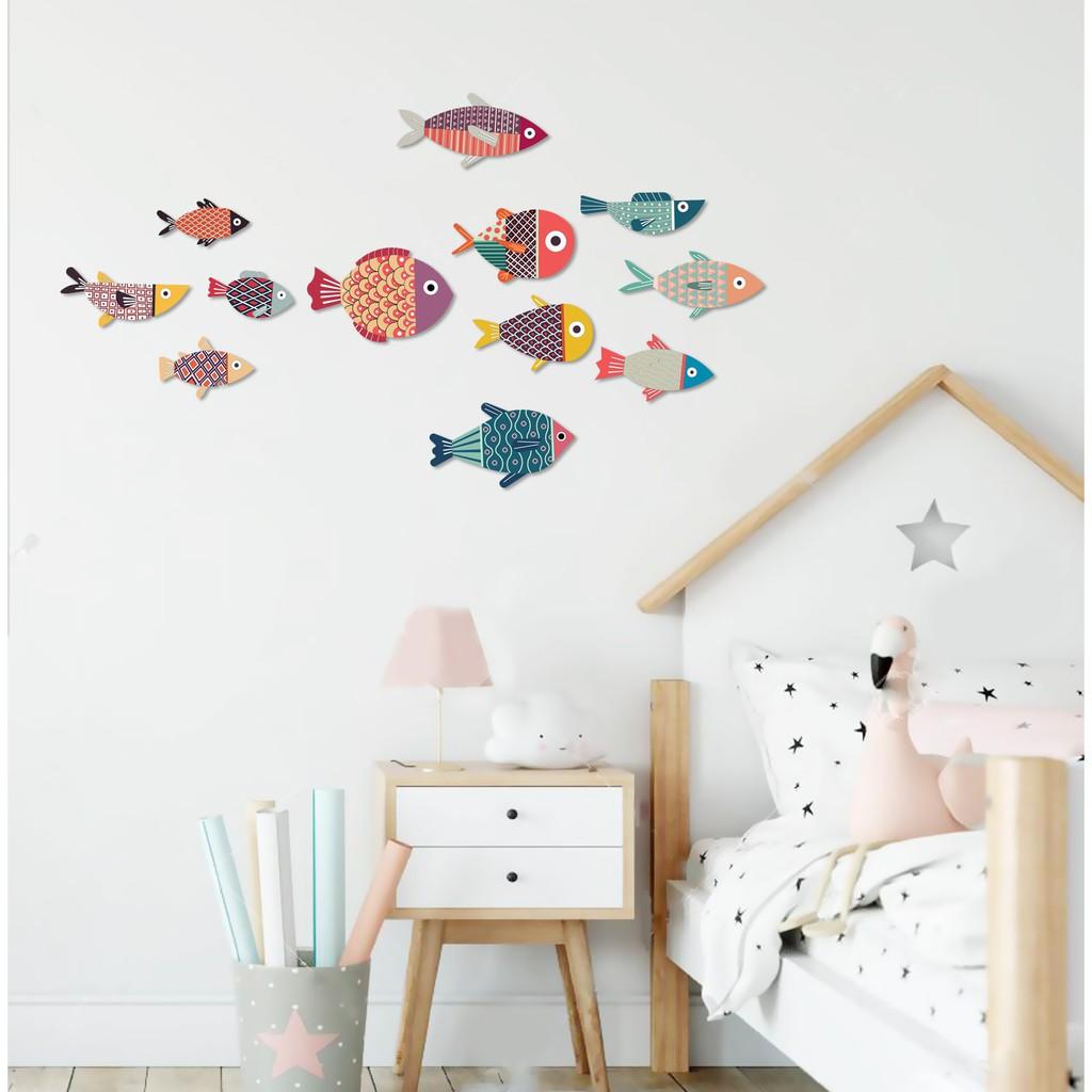 Set tranh Luhau Cá decor dán tường Color Fishes 12 bé cá xinh treo tường trang trí