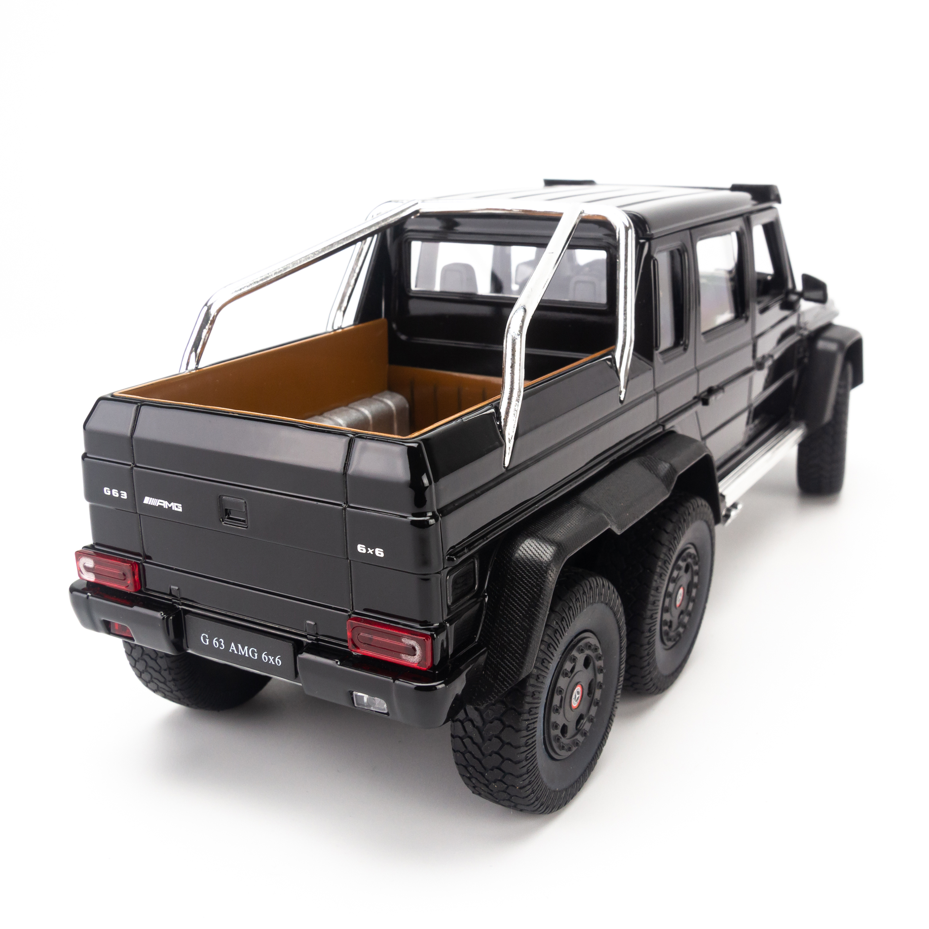 Mô hình xe Merceces-Benz G63 AMG 6x6 1:24 Welly - 24061W