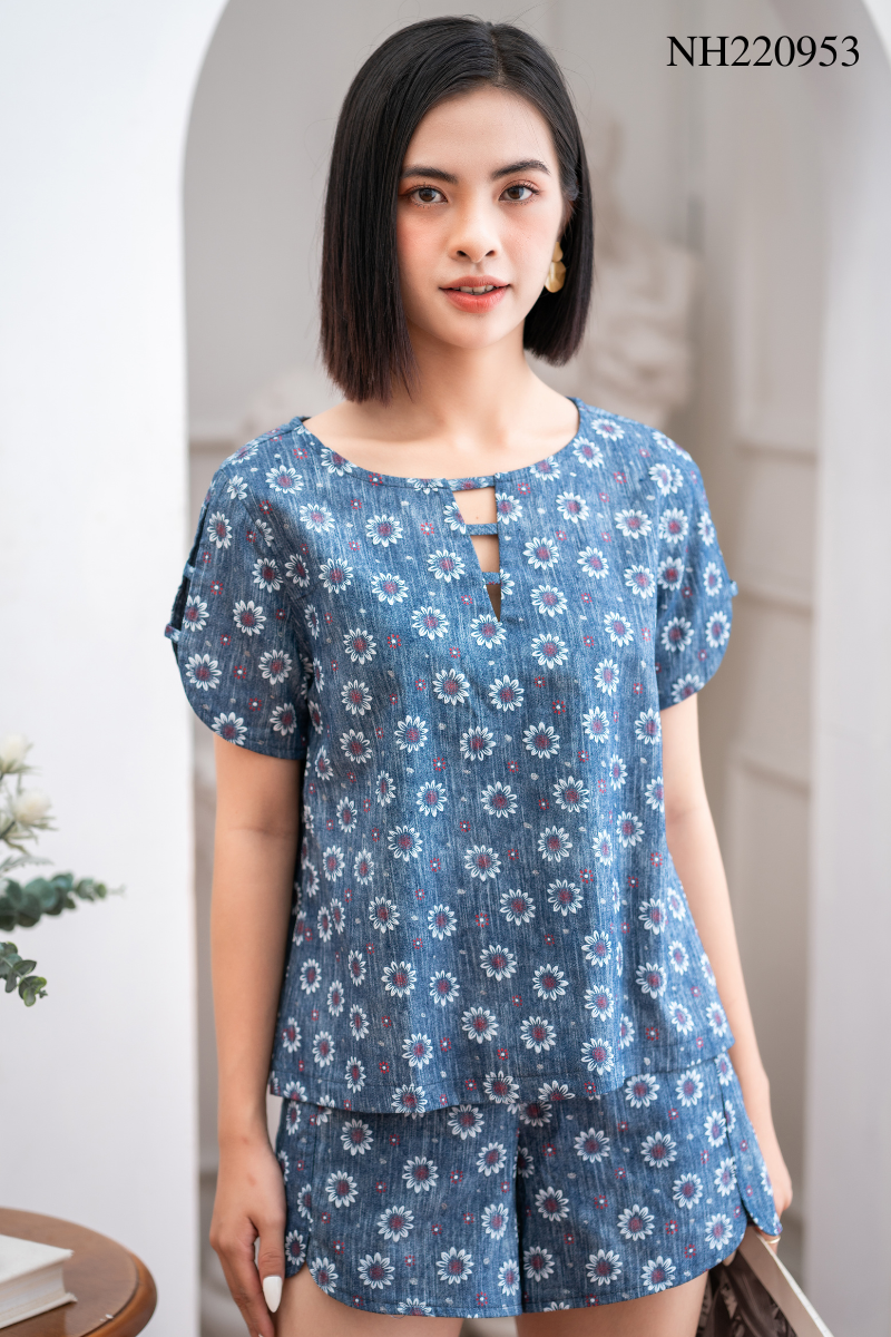 Đồ bộ đùi có tay đan dây cúc họa mi