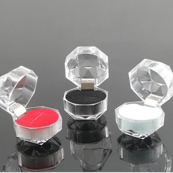 -HỘP ĐỰNG RĂNG NANH GIẢ-RĂNG KHỂNH GIẢ-Hộp nhẫn tròn đựng trang sức,những vật dụng nhỏ