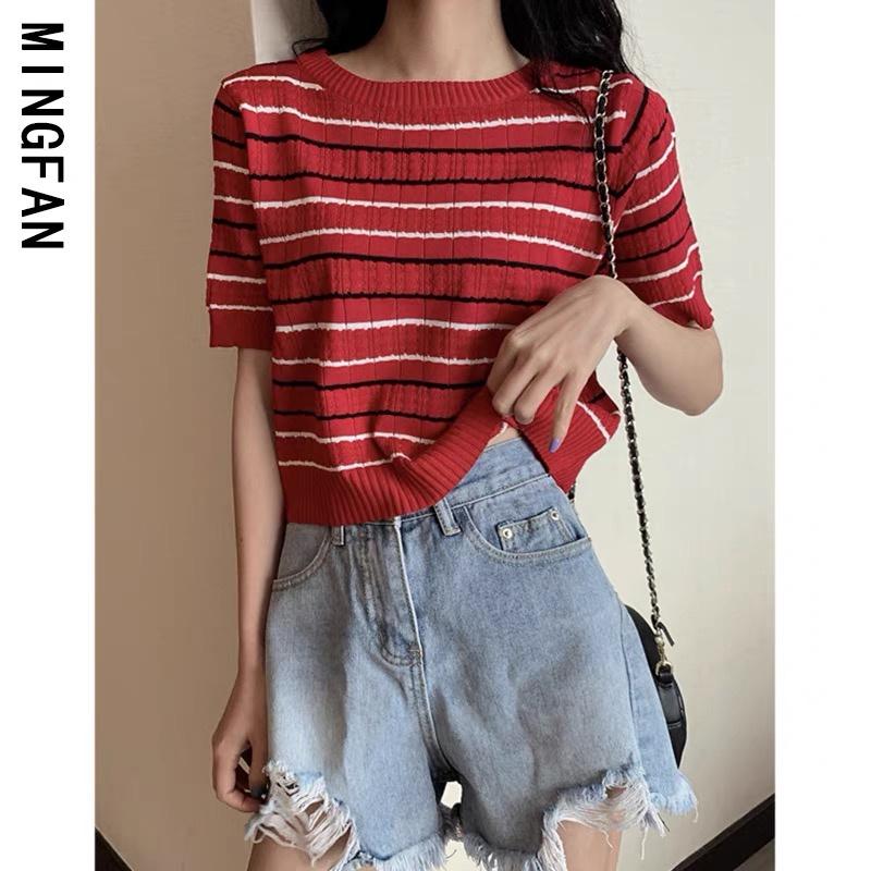 MS240 Áo len cộc tay cổ tròn kẻ ngang bo gấu