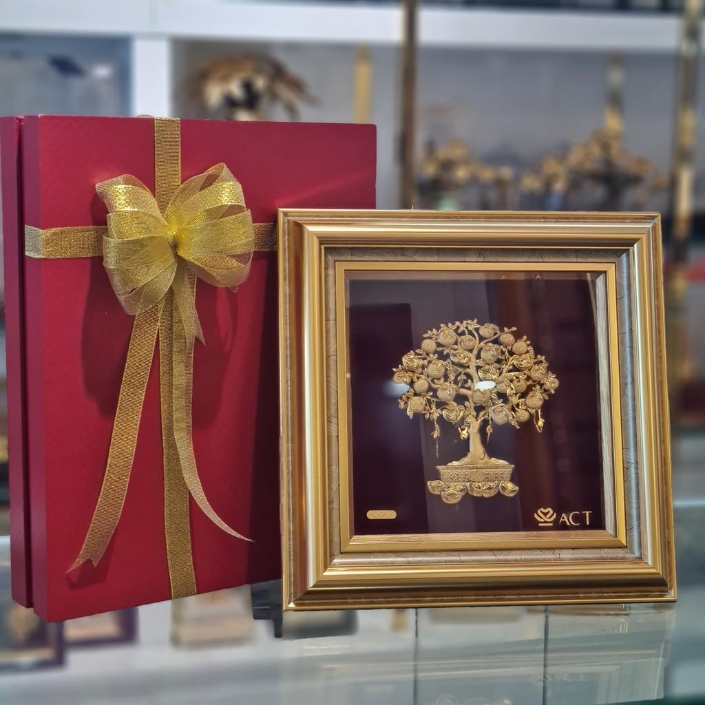Tranh cây táo tài lộc 30x30 cm