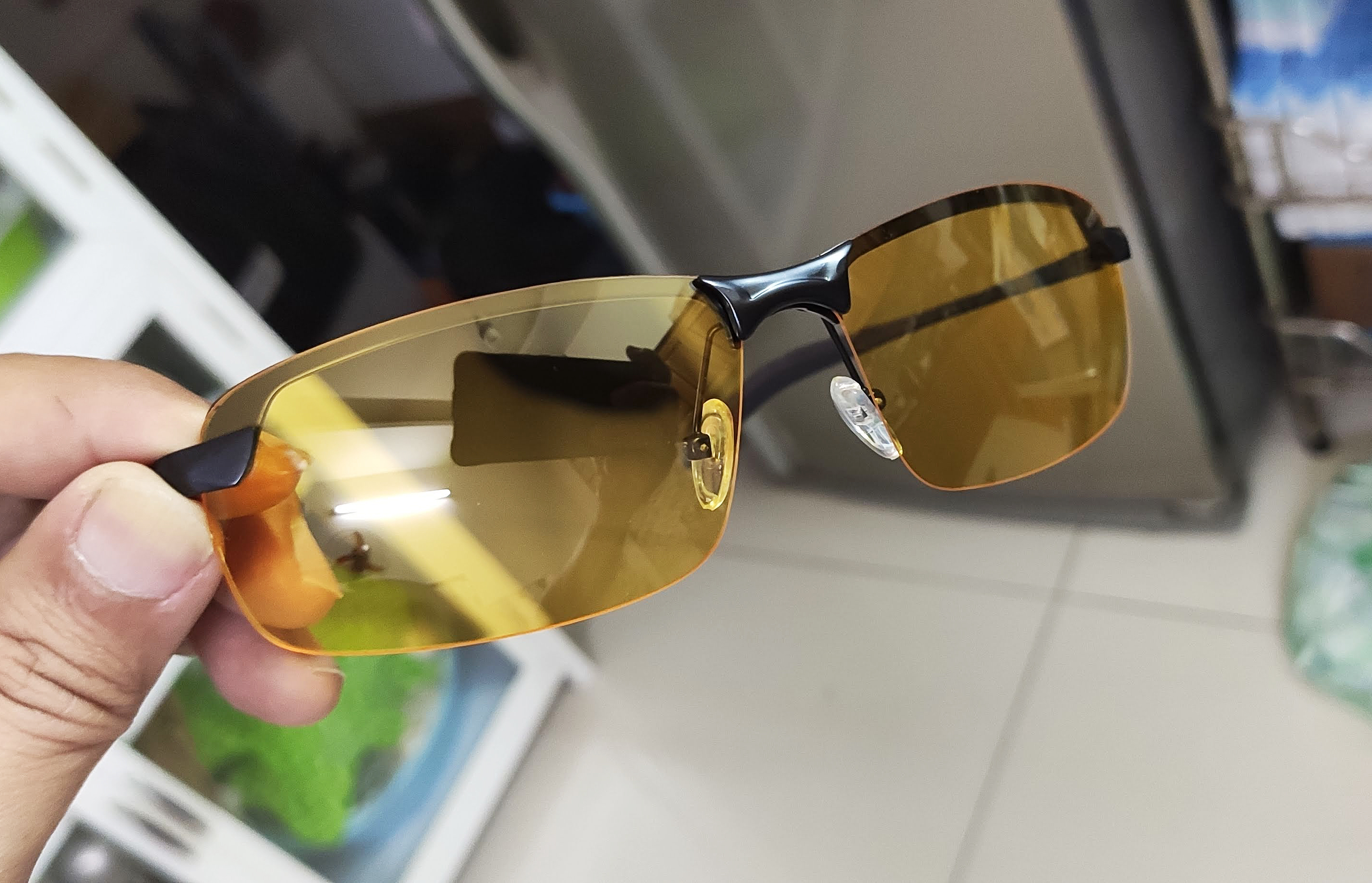 KÍNH ĐI ĐÊM CAO CẤP RB3043 BH 12TH - tặng kèm Hộp và Khăn