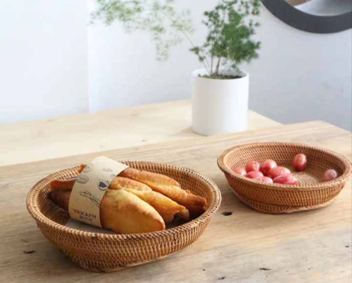 Đĩa mây đựng thứ ăn, dĩa mây đựng trái cây, đĩa mây xiên D20cm