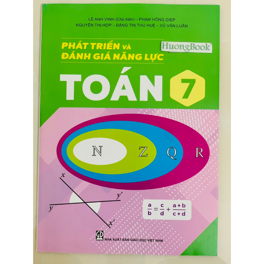 Sách - Phát triển và đánh giá năng lực Toán 7