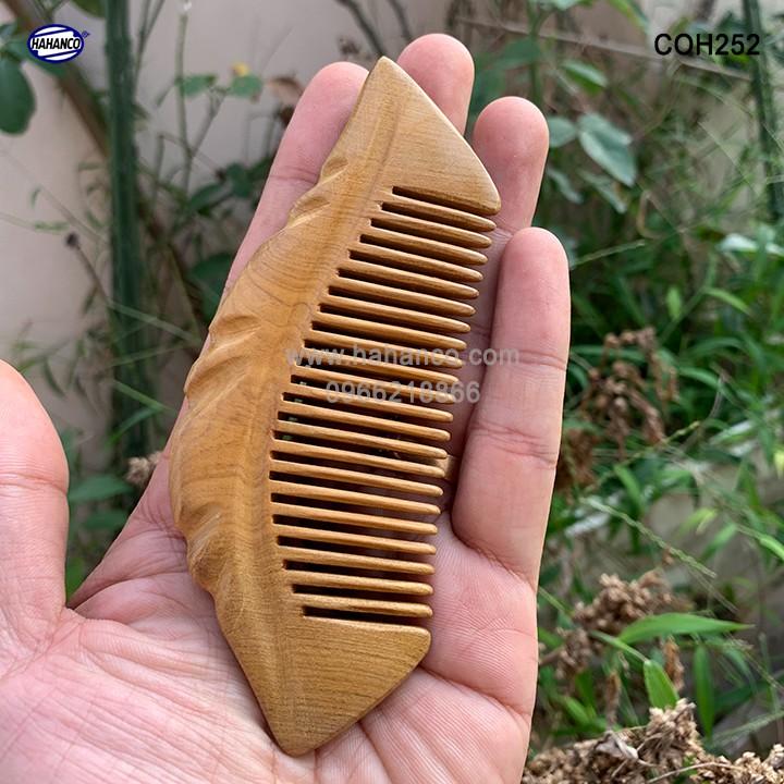 Lược gỗ Bách Xanh hình lá (Size: S - 13cm) COH252 - Chải tóc thư giãn hằng ngày - Chăm sóc tóc
