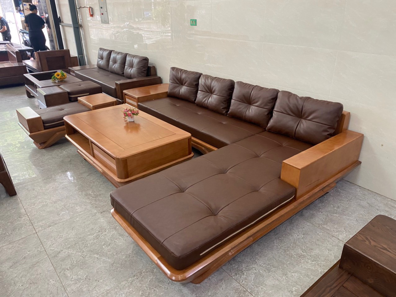 Bộ ghế gỗ sồi nệm da Tundo dày 15 cm kích thước 3m x 2m x 80 cm