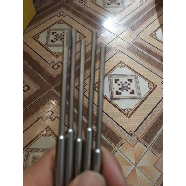 Bộ 2 cây kẹp giấy nhám doa miệng nấp dành cho xe supap yamaha và honda