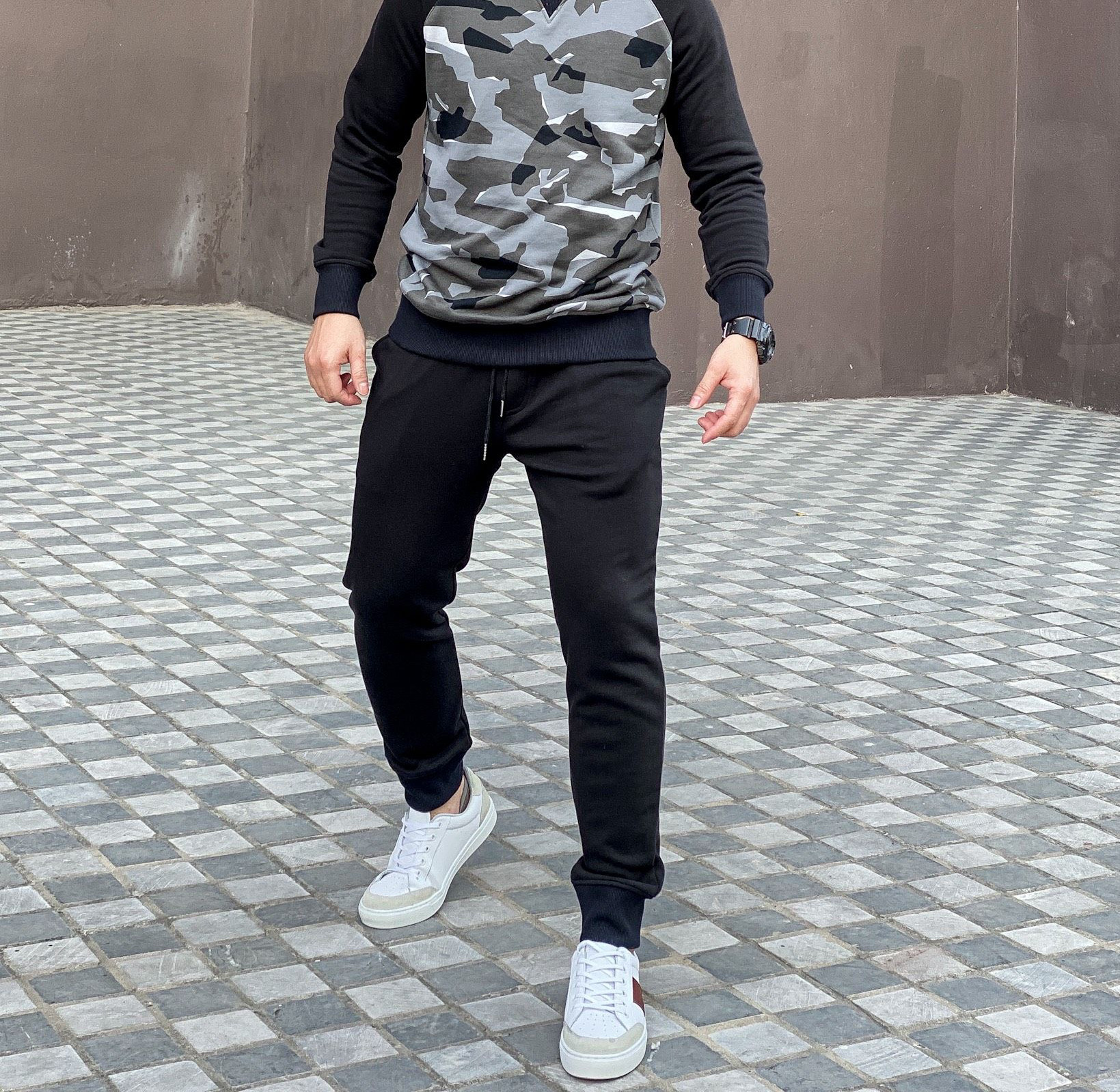 Quần Jogger Thun Unisex Trẻ Trung Năng Động [Đen]