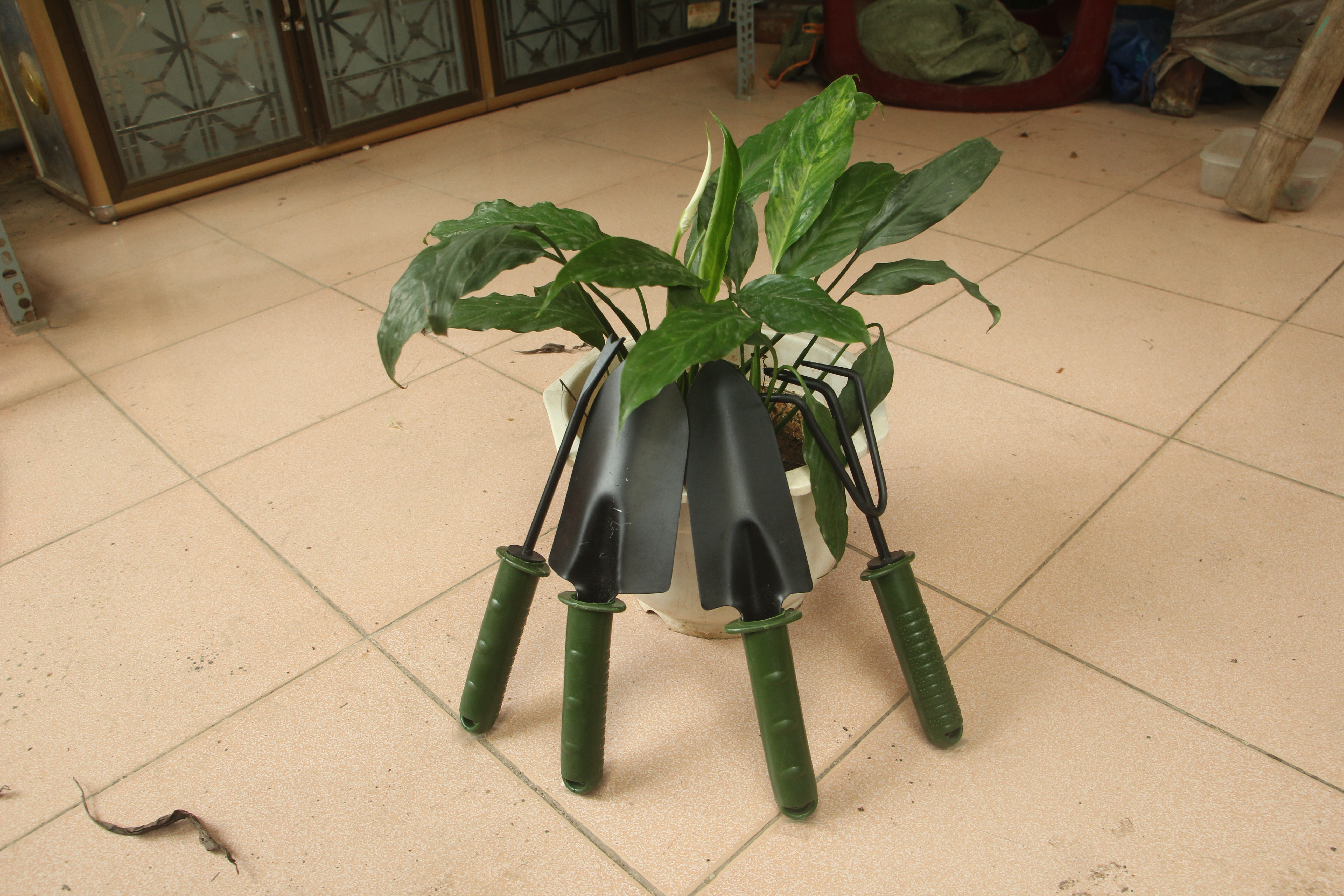 Bộ dụng cụ cuốc xẻng  làm vườn trồng cây  mini 4 chiếc sơn tĩnh điện