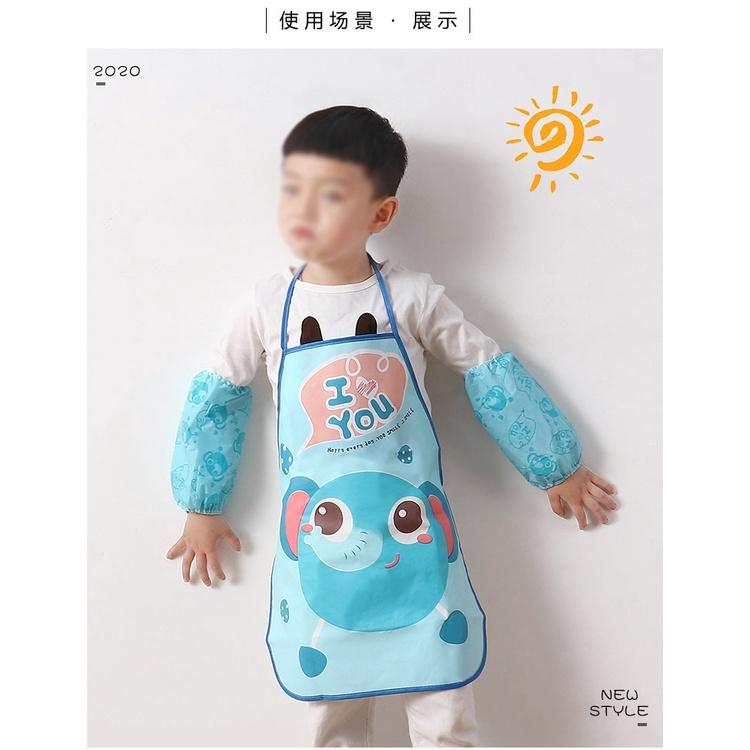 Bộ tạp dề cho bé gồm tạp dề thân và bọc tay chống bám bẩn khi nấu ăn