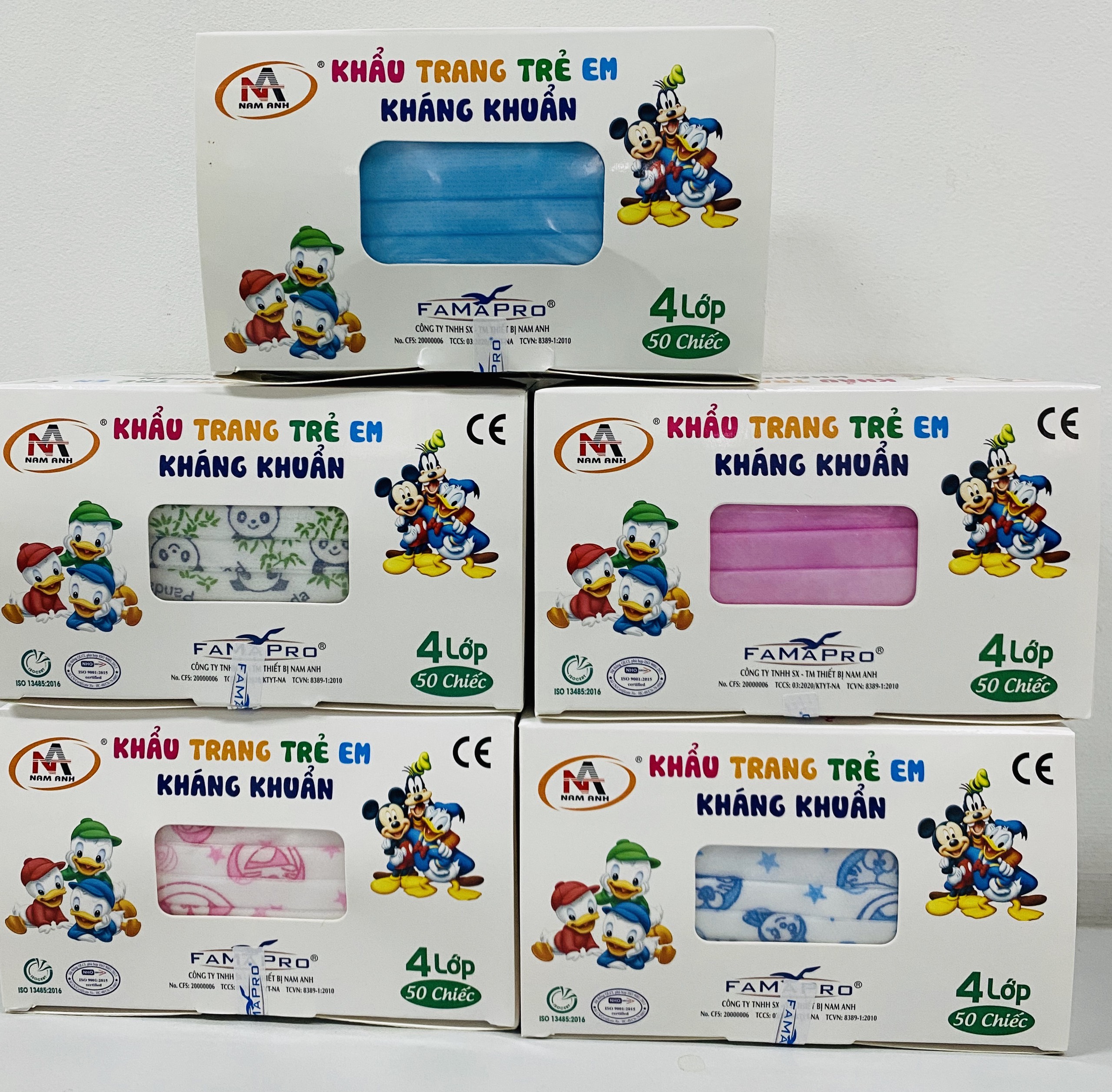 Khẩu trang trẻ em kháng khuẩn Famapro (Hộp 50 cái - Màu xanh Đôrêmon