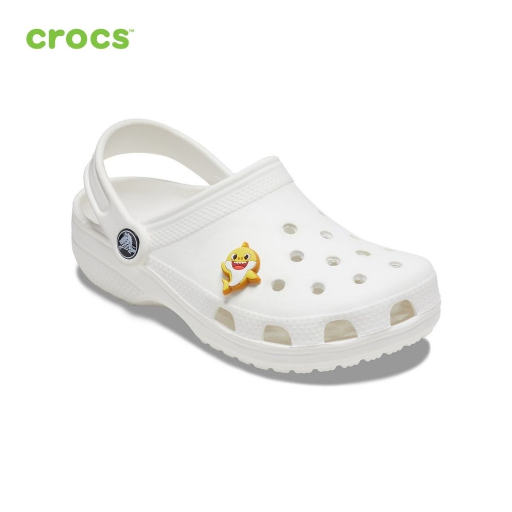 Hình ảnh Huy hiệu (Jibbitz) Crocs Baby Shark 10007934 - 1 cái