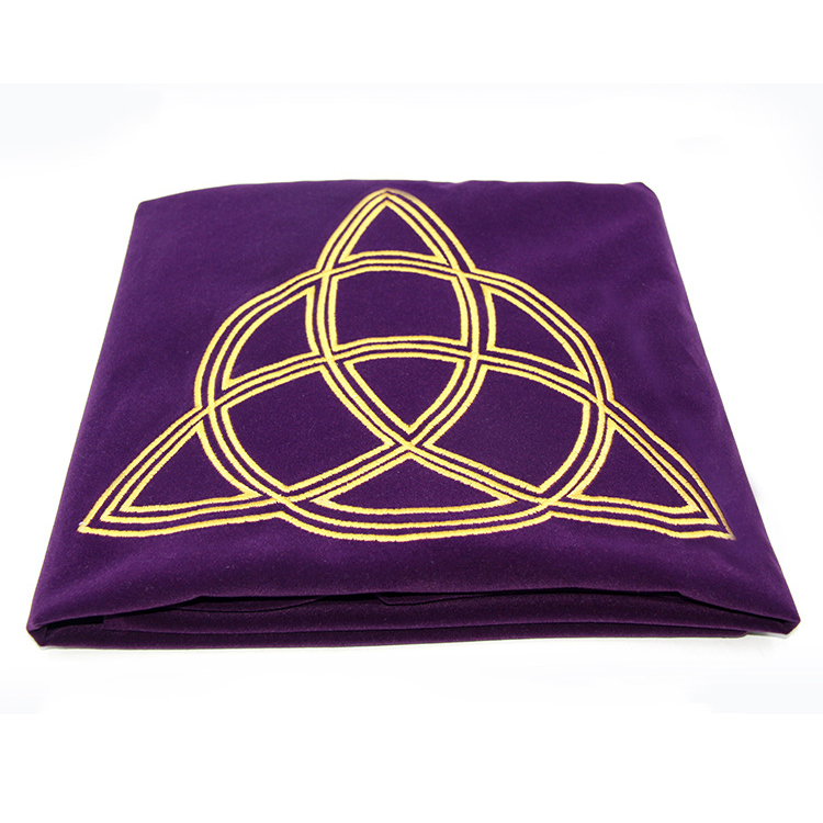 Khăn Trải Bài Tarot Triquetra Wicaa Velvet Tarot Cloth Cao Cấp